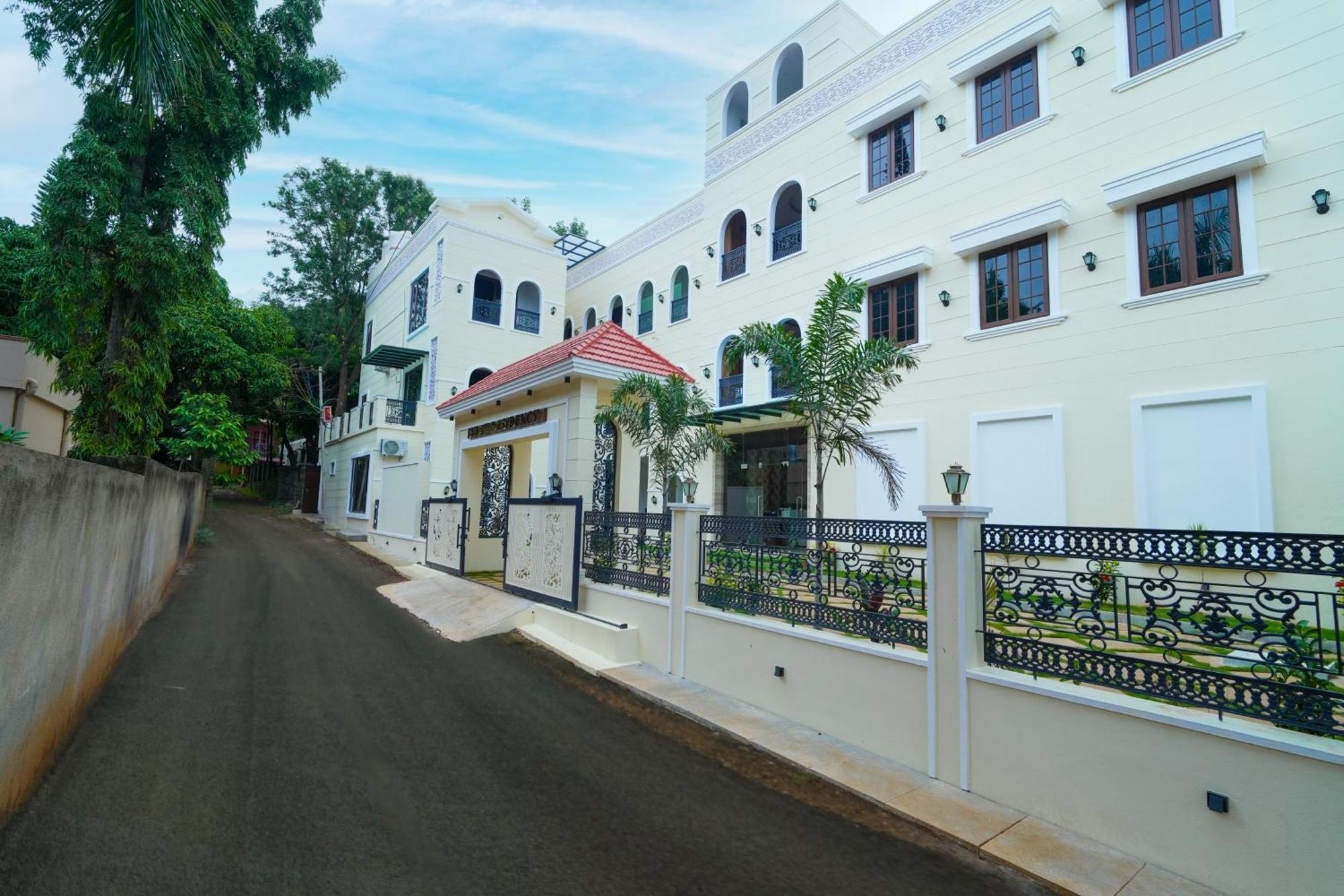 Mgm Whispering Meadows Yelagiri Hotel Exterior photo